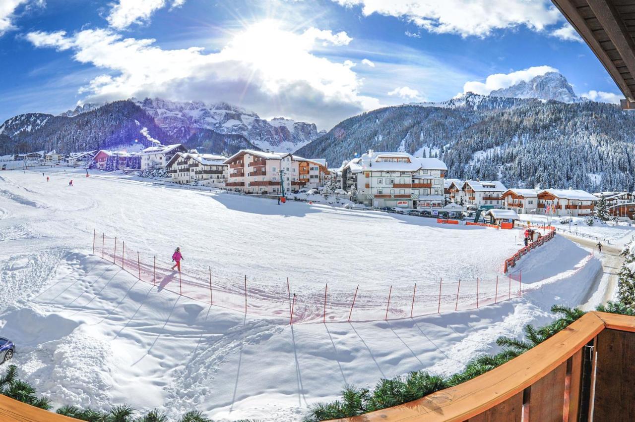 Garni Bondi Acomodação com café da manhã Selva di Val Gardena Exterior foto