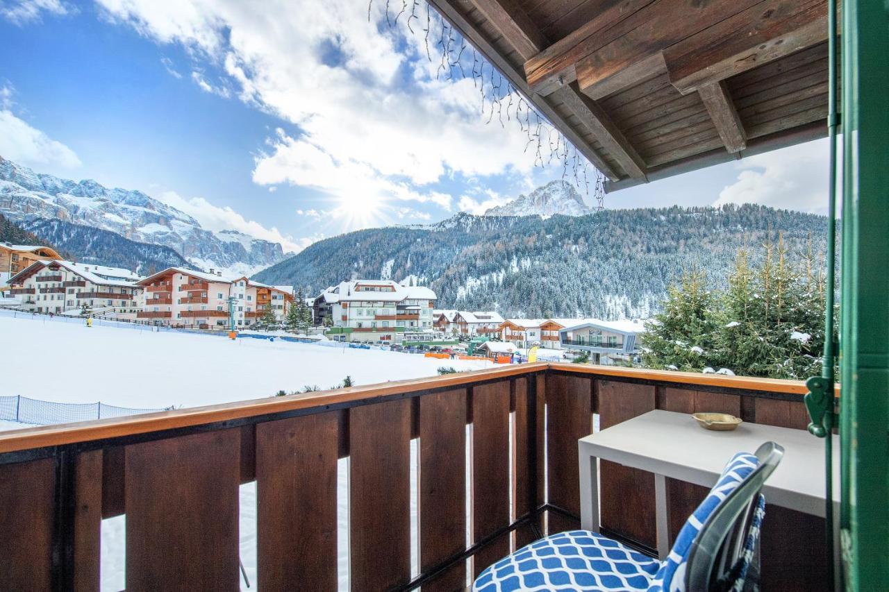 Garni Bondi Acomodação com café da manhã Selva di Val Gardena Exterior foto